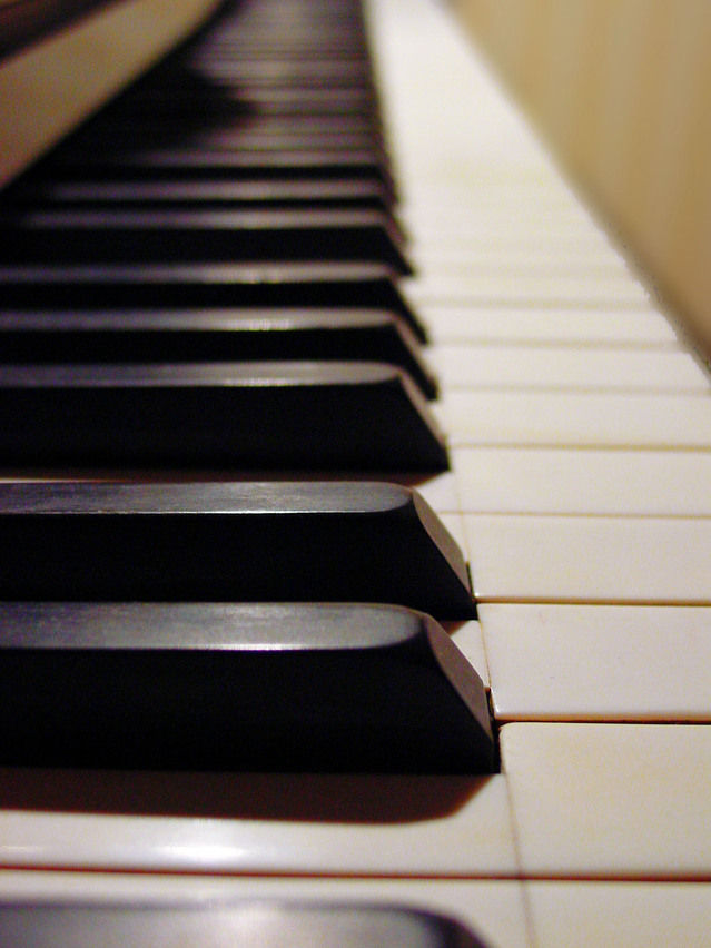 piano-keys